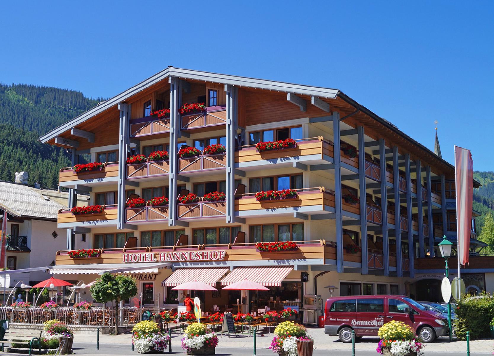 Hotel exterior Hotel exterior
