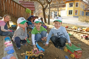 Apartment and Chalet 