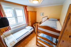 Apartment and Chalet 