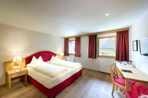 2-Rooms Family Apartment Beispiel 
