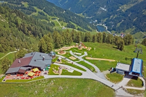 Apartment and Chalet 