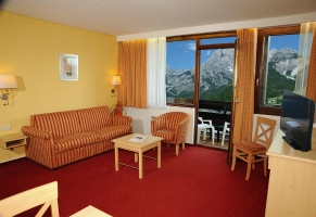 Apartment and Chalet 