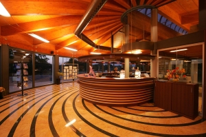 Reception & Lobby 
