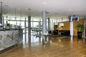 Reception & Lobby 